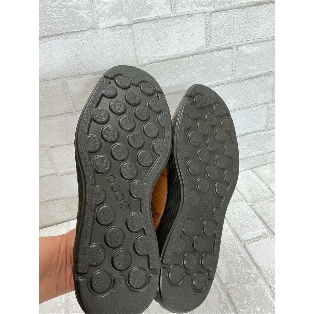 ecco s lite hybrid mens shoes Size  40 In New Condition With Out Box